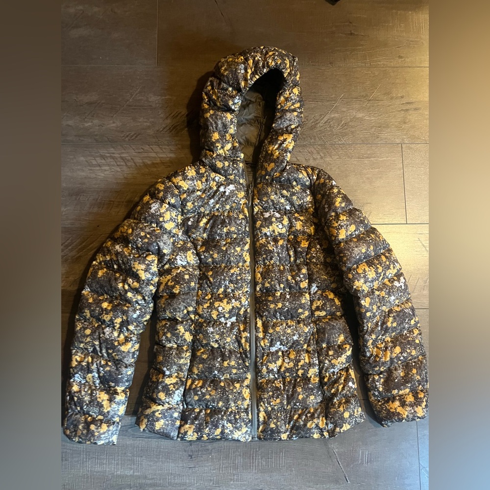 Women’s Eddie Bauer CirrusLite Down Hooded Jacket in butterscotch